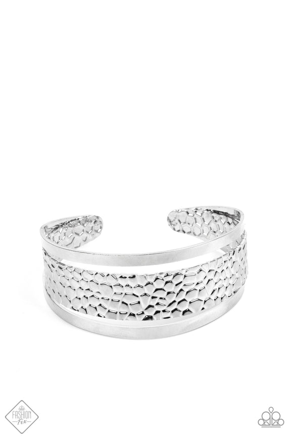 B198 Jungle Jingle - Silver - Bracelet - Paparazzi