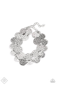 B196 Rooted To The Spotlight -Silver - Bracelet - Paparazzi