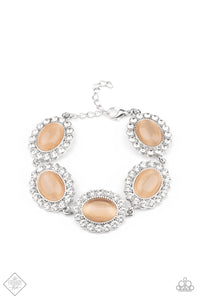 B195 Demurely Diva - Orange - Bracelet - Paparazzi